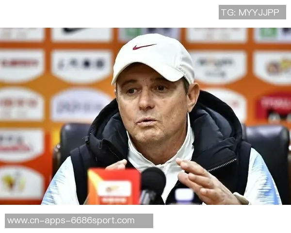 塞尔维亚主帅斯托伊科维奇辞职保诺维奇或将接任新帅 塞尔维亚主帅斯托伊科维奇辞职保诺维奇或将接任新帅