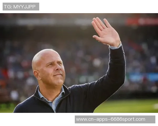 红军主帅斯洛特携家人畅游迪拜享受难得假期 红军主帅斯洛特携家人畅游迪拜享受难得假期