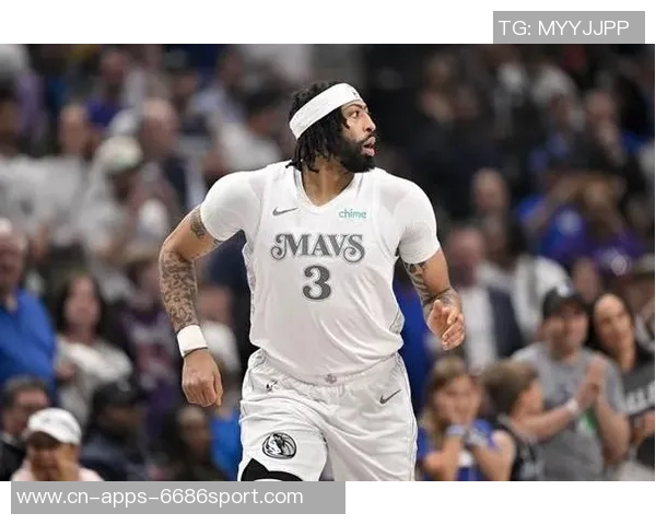 浓眉复出状态渐入佳境16分钟内贡献7分7板与2次封盖